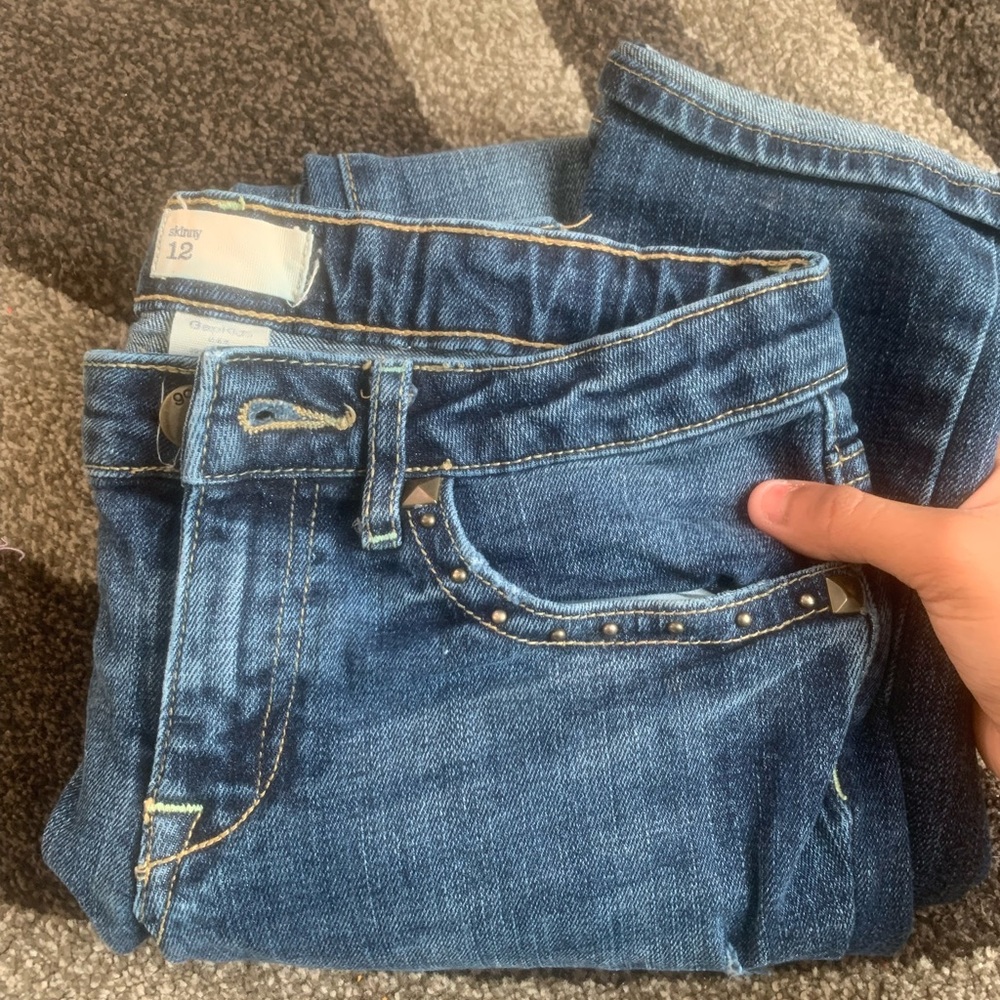 GAP riped skinny jeans!!